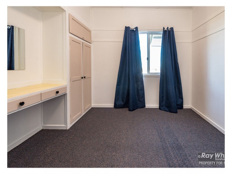 4/20 Athelstane Street, The Range QLD 4700