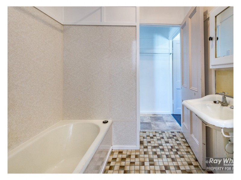 4/20 Athelstane Street, The Range QLD 4700