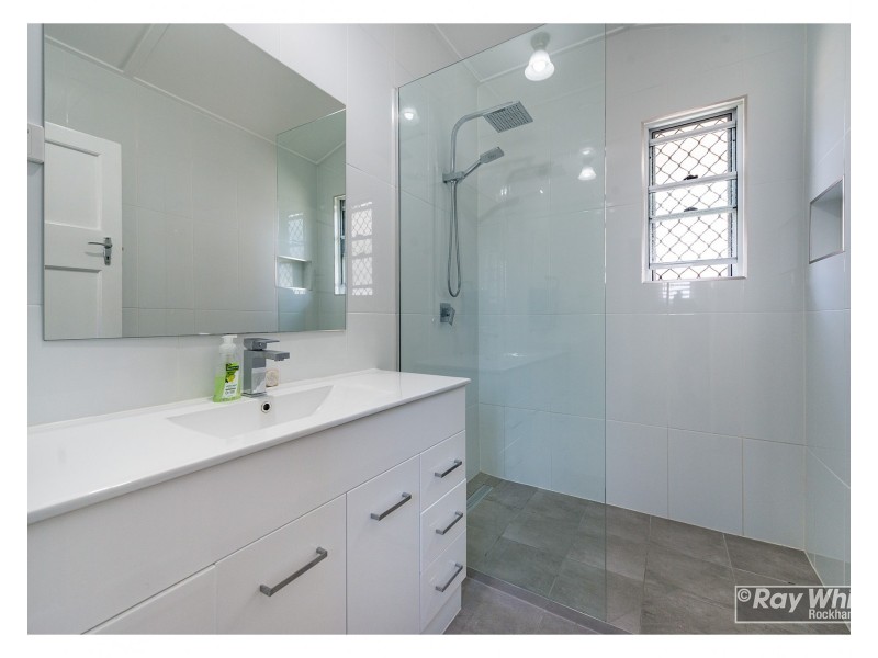 15 Goodson Street, West Rockhampton QLD 4700