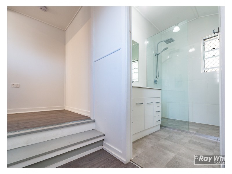 15 Goodson Street, West Rockhampton QLD 4700