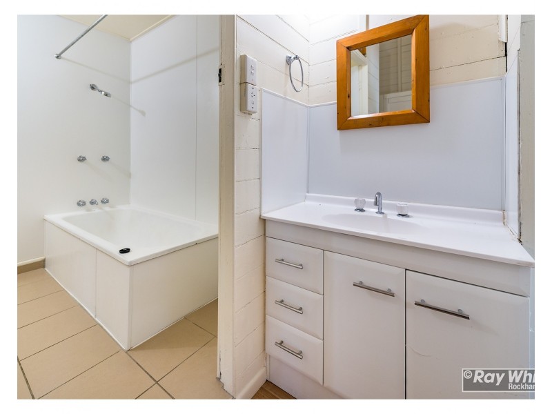 14 Wandal Road, Wandal QLD 4700