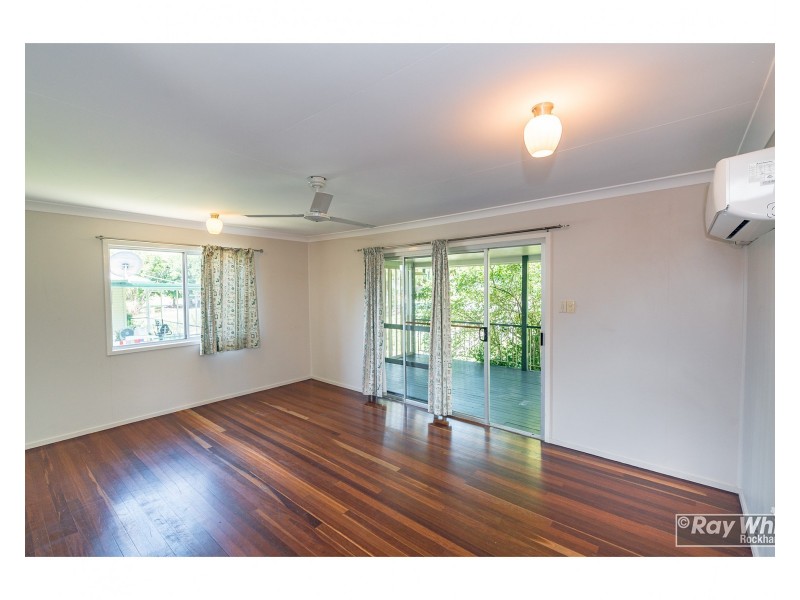 22 Mary Street, The Range QLD 4700