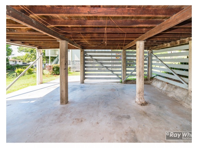 22 Mary Street, The Range QLD 4700