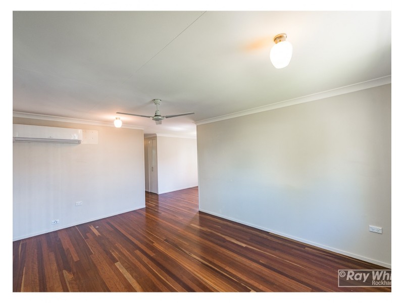 22 Mary Street, The Range QLD 4700