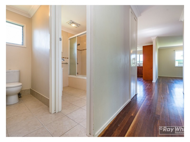 22 Mary Street, The Range QLD 4700