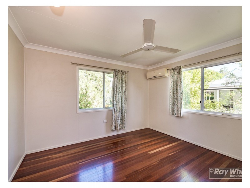22 Mary Street, The Range QLD 4700