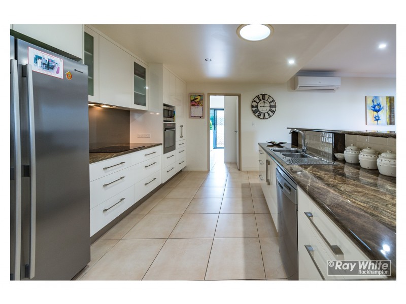 10 Trinity Avenue, Rockyview QLD 4701