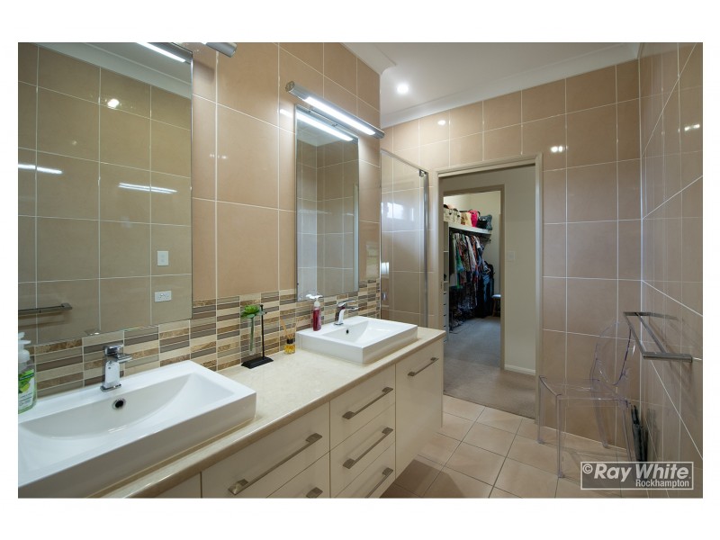 10 Trinity Avenue, Rockyview QLD 4701