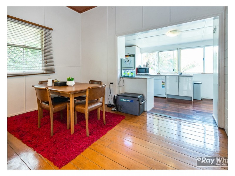 39a West Street, The Range QLD 4700