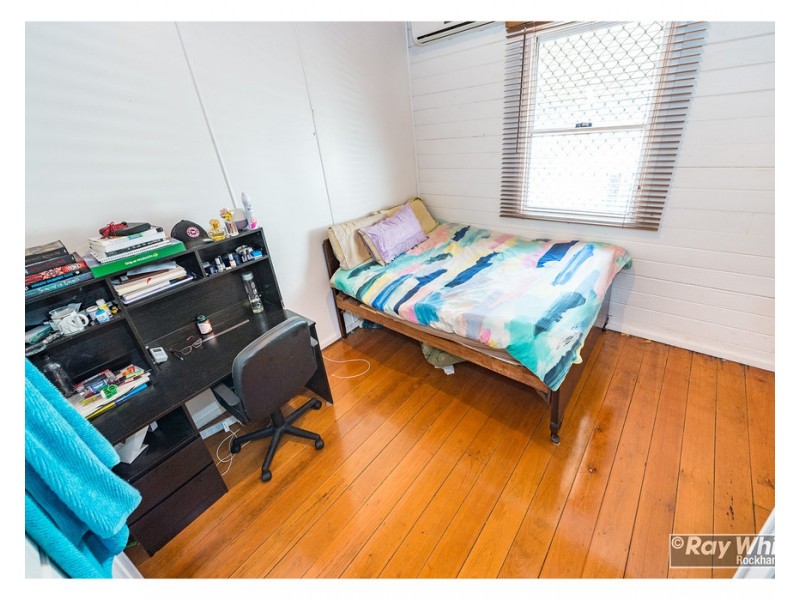 39a West Street, The Range QLD 4700