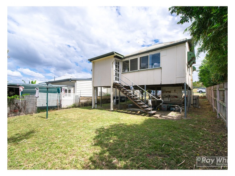 39a West Street, The Range QLD 4700
