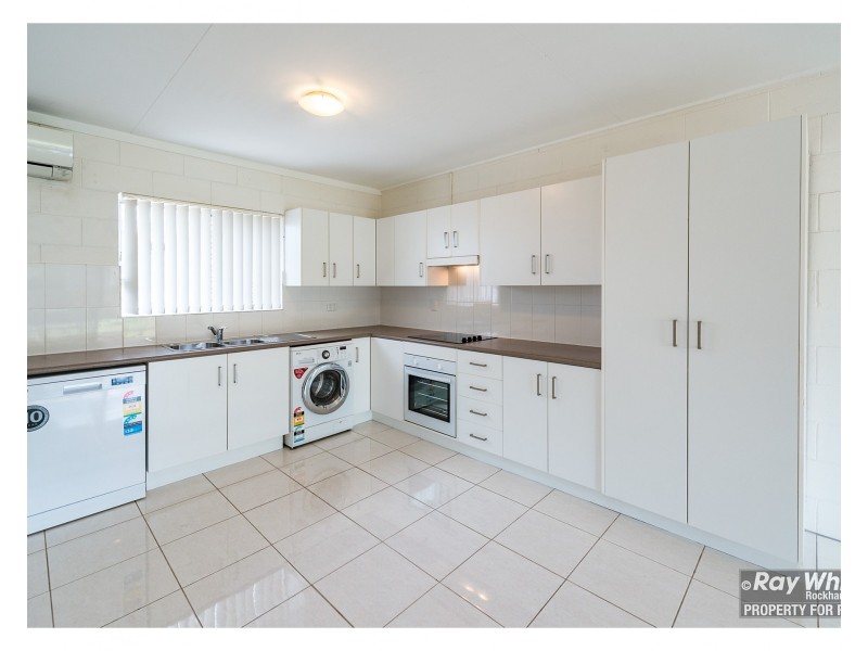 2/73 Livingstone Street, Berserker QLD 4701