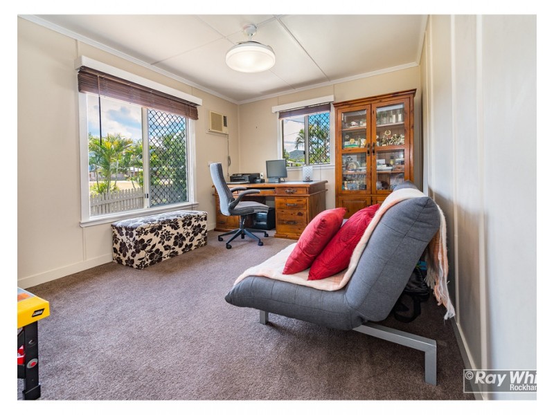 147 Shepherd Street, Koongal QLD 4701