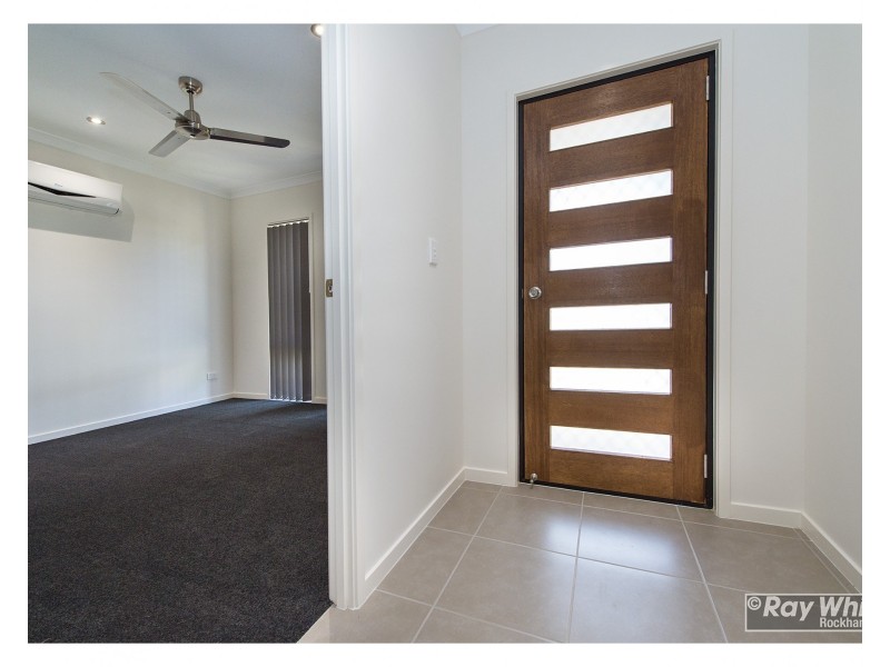 2/12-16 Elphinstone Street, Berserker QLD 4701