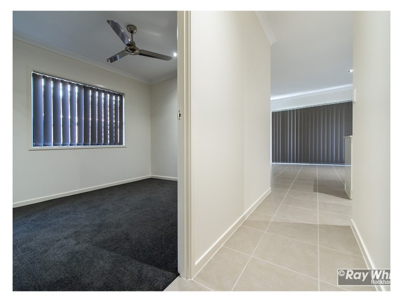 2/12-16 Elphinstone Street, Berserker QLD 4701