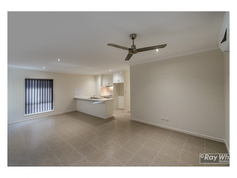 2/12-16 Elphinstone Street, Berserker QLD 4701