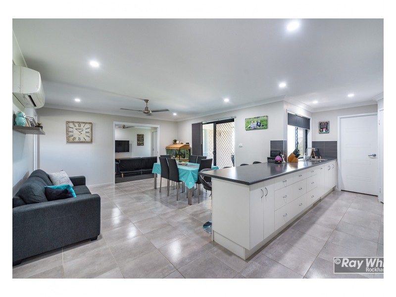 6 Peregrin Court, Parkhurst QLD 4702