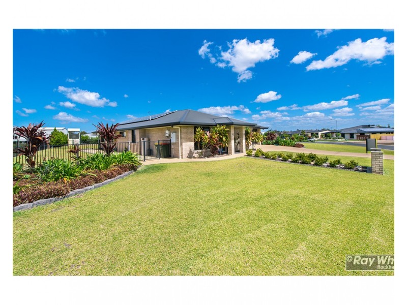 6 Peregrin Court, Parkhurst QLD 4702