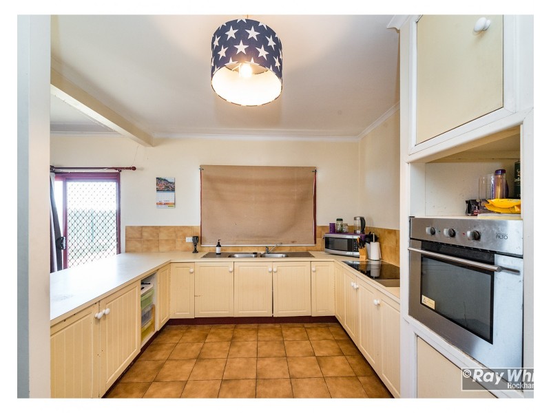 67 Lucas Street, Gracemere QLD 4702