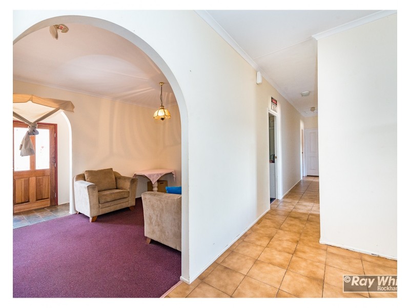 67 Lucas Street, Gracemere QLD 4702
