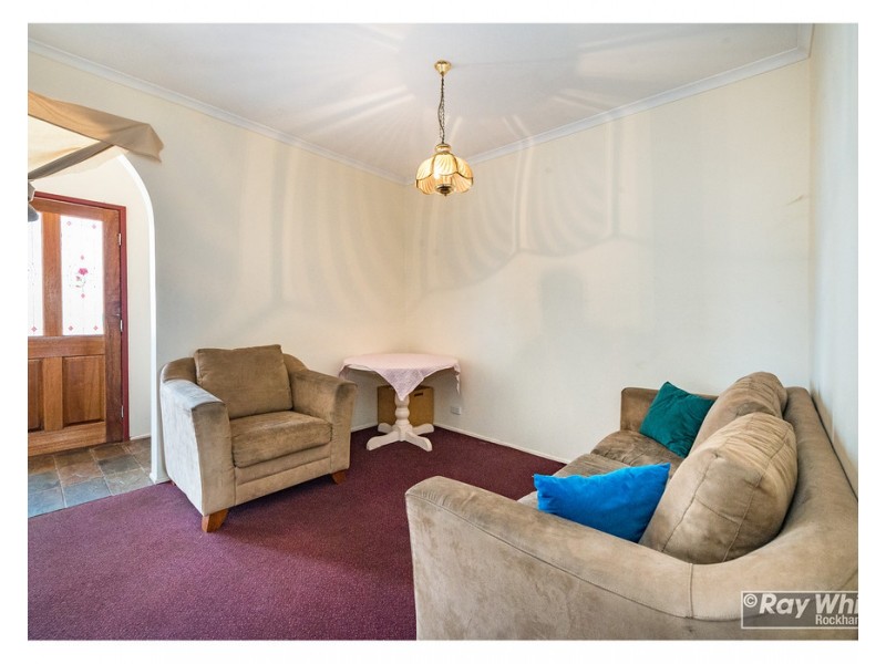 67 Lucas Street, Gracemere QLD 4702