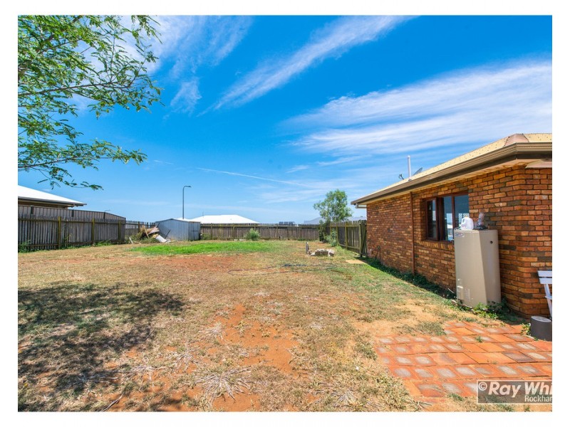 67 Lucas Street, Gracemere QLD 4702