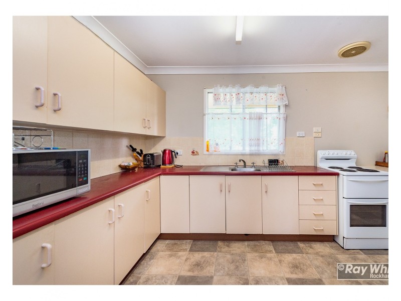 86 Harrow Street, West Rockhampton QLD 4700