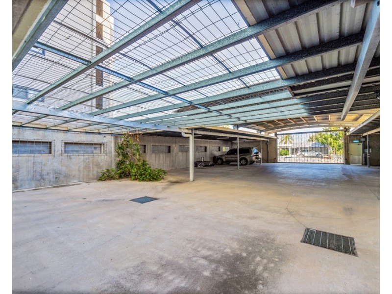 2/22 Victoria Parade, Rockhampton City QLD 4700