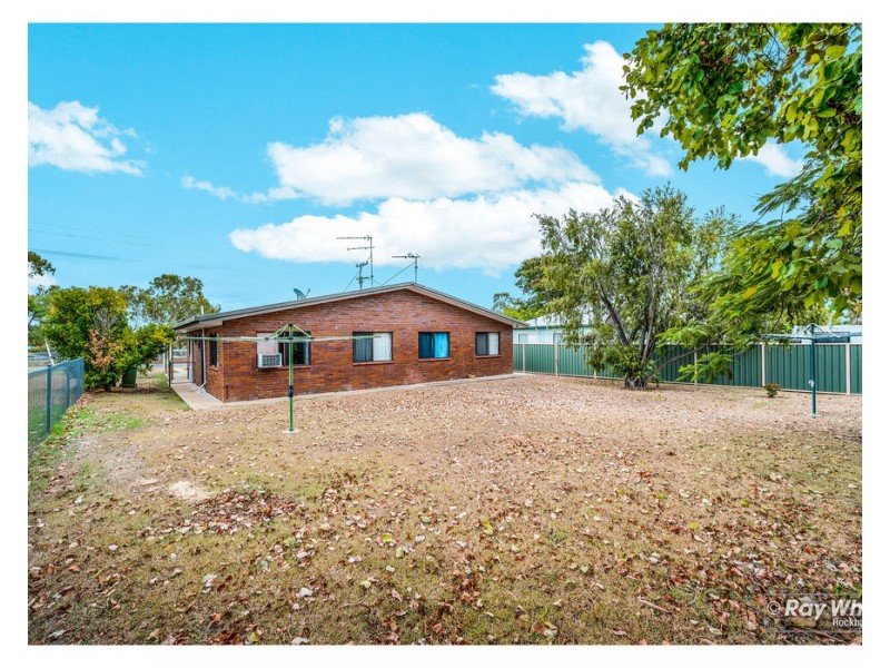 30 Fisher Street, Gracemere QLD 4702