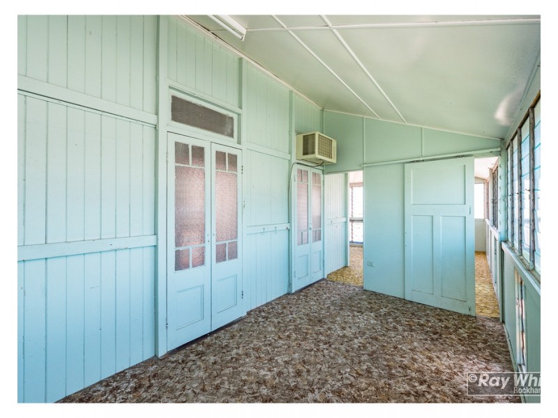 52 Upper Dawson Road, Allenstown QLD 4700