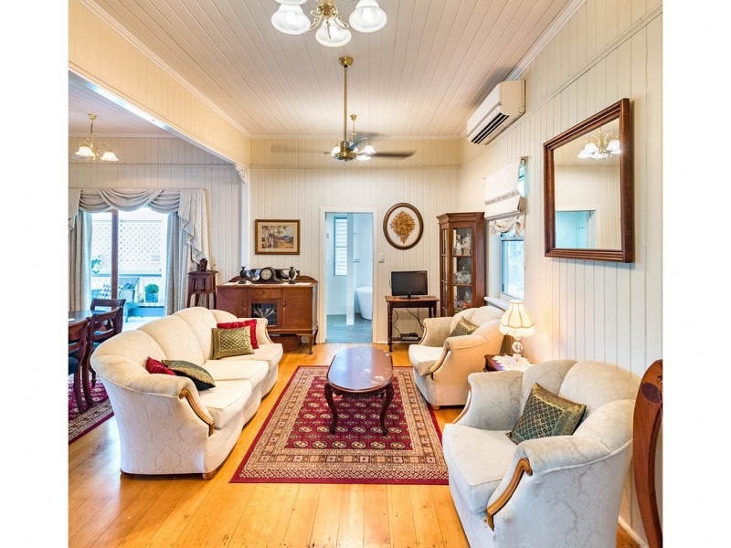 19 Mansfield Street, Wandal QLD 4700