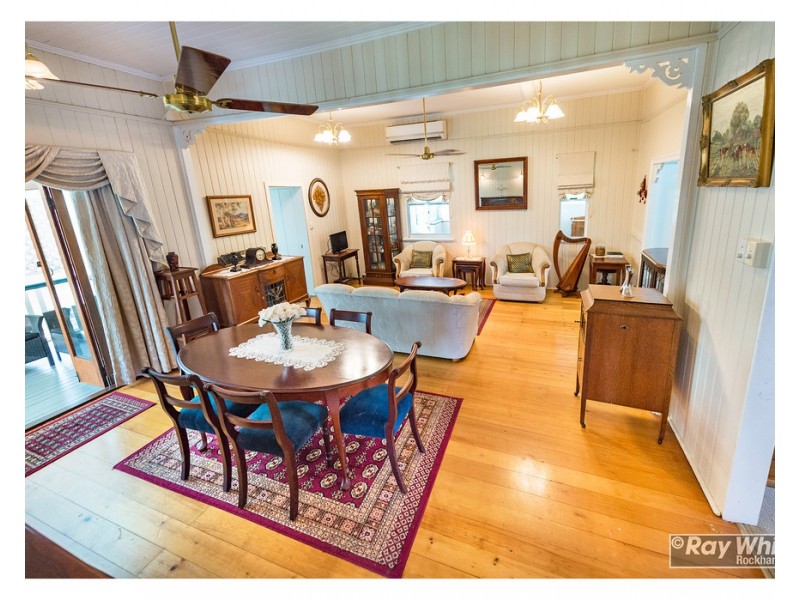 19 Mansfield Street, Wandal QLD 4700