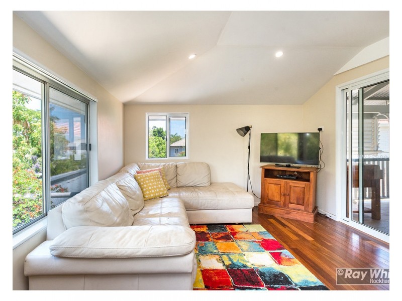 19 Mansfield Street, Wandal QLD 4700