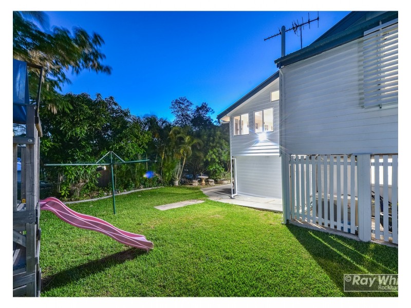 19 Mansfield Street, Wandal QLD 4700