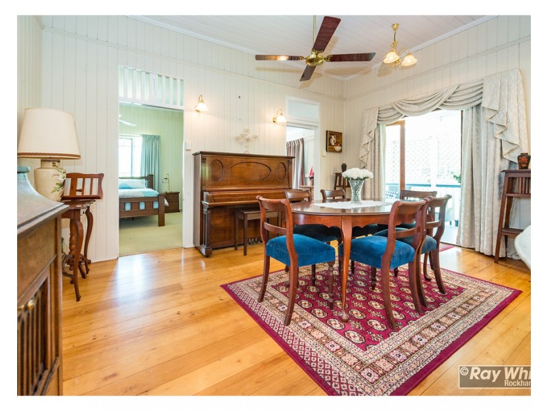 19 Mansfield Street, Wandal QLD 4700