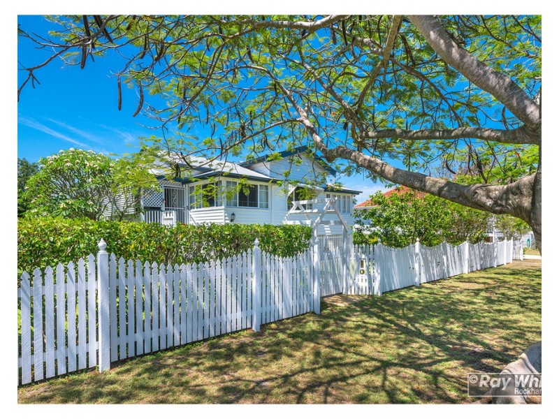 19 Mansfield Street, Wandal QLD 4700