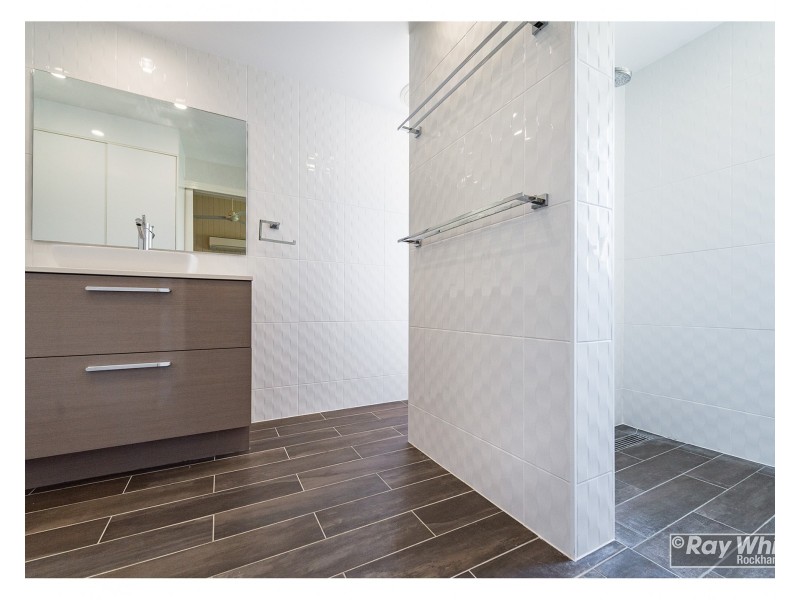 19 Mansfield Street, Wandal QLD 4700