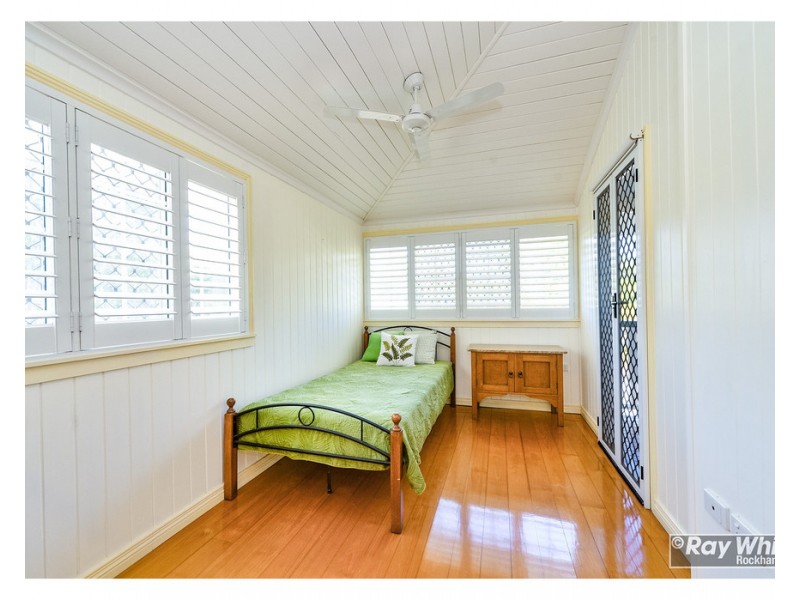 111 McMillan Avenue, Parkhurst QLD 4702