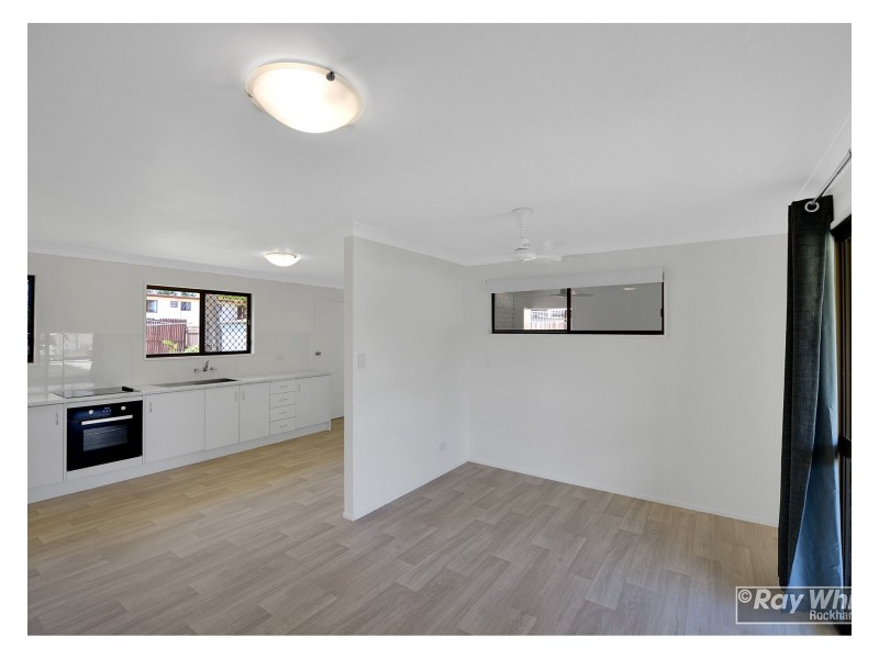 67 Medcraf Street, Park Avenue QLD 4701