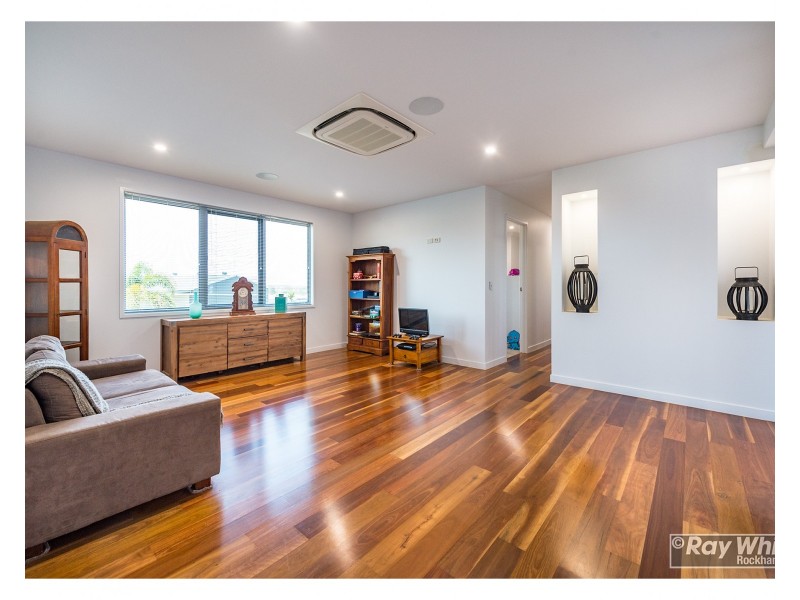 5 Trinity Avenue, Rockyview QLD 4701