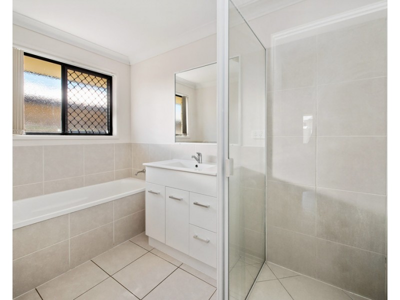 10 Allen Road, Gracemere QLD 4702