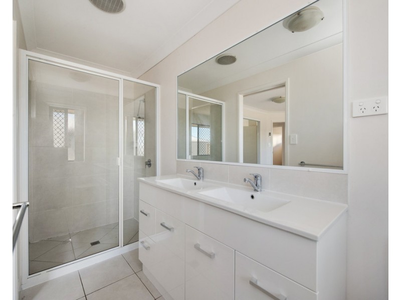 10 Allen Road, Gracemere QLD 4702