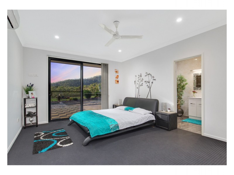 441 Thompson Point Road, Nankin QLD 4701