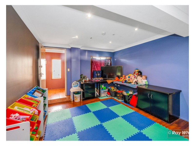 334 Shields Avenue, Frenchville QLD 4701