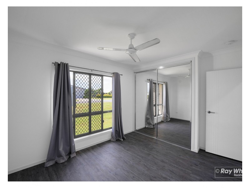 5 Tomtit Avenue, Parkhurst QLD 4702