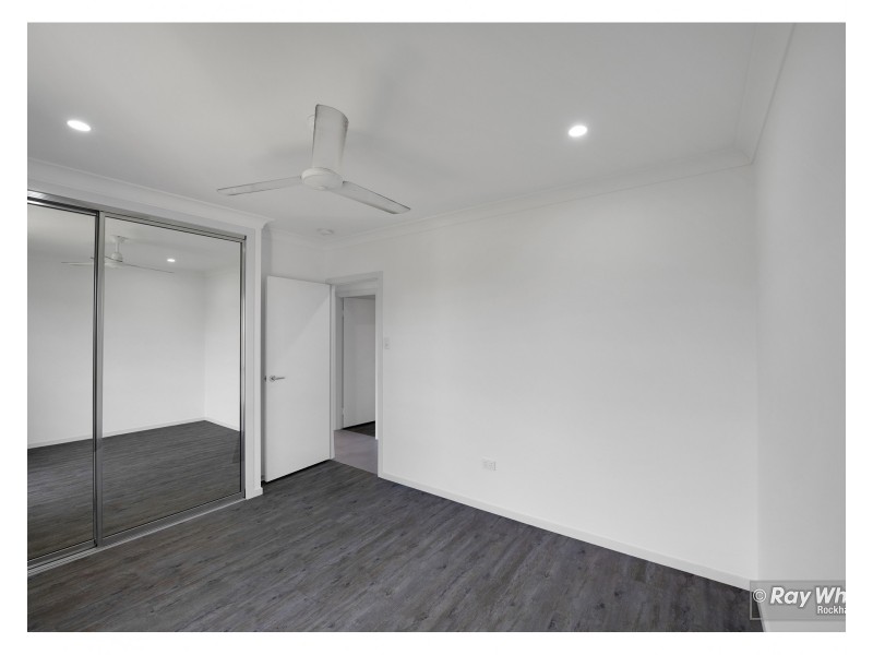 5 Tomtit Avenue, Parkhurst QLD 4702