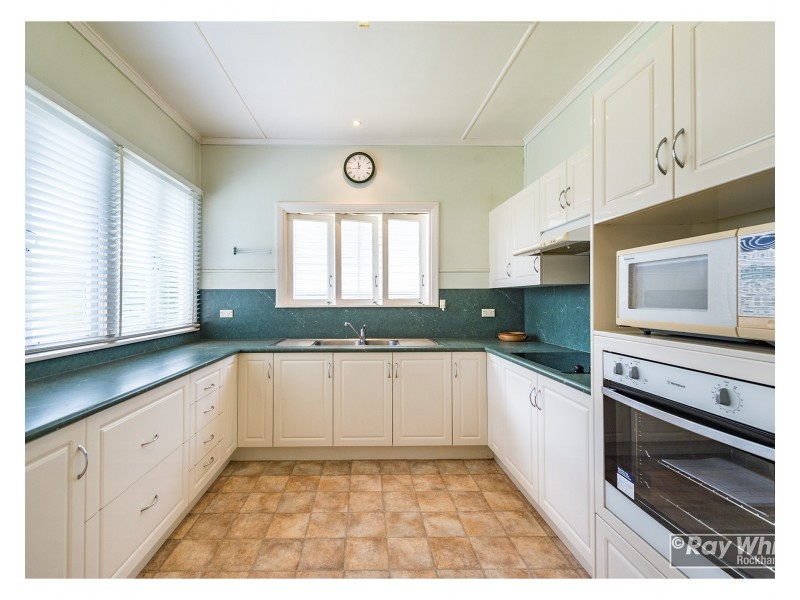253 Rockonia Road, Koongal QLD 4701
