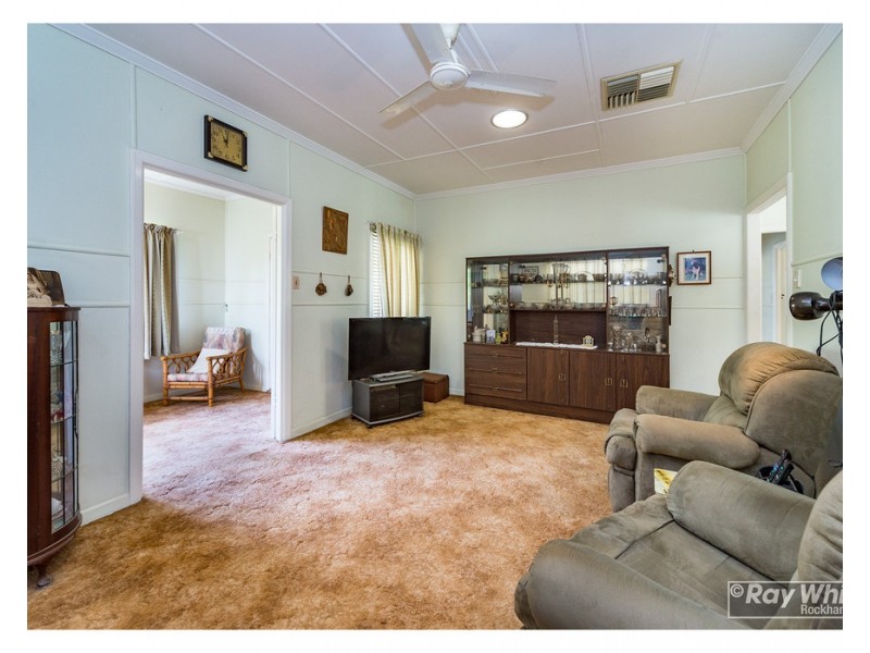 253 Rockonia Road, Koongal QLD 4701