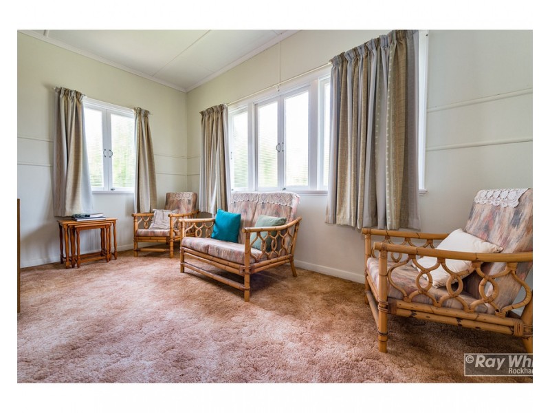 253 Rockonia Road, Koongal QLD 4701