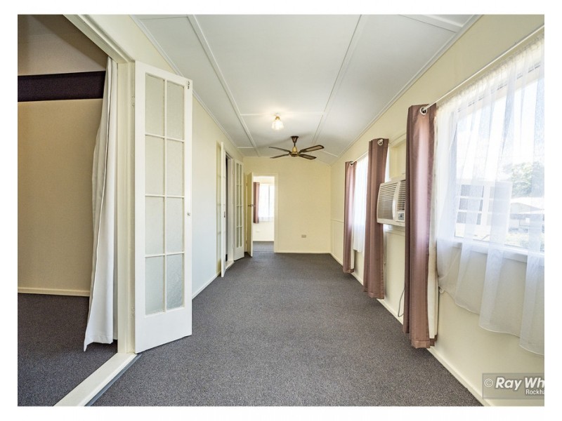 174 Peter Street, Berserker QLD 4701